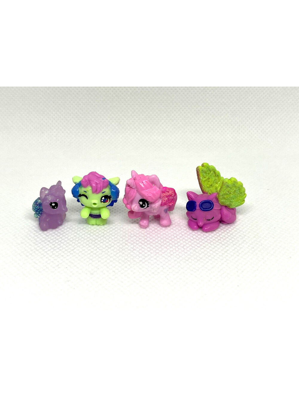 Lot of 4 Hatchimals Mini Figures